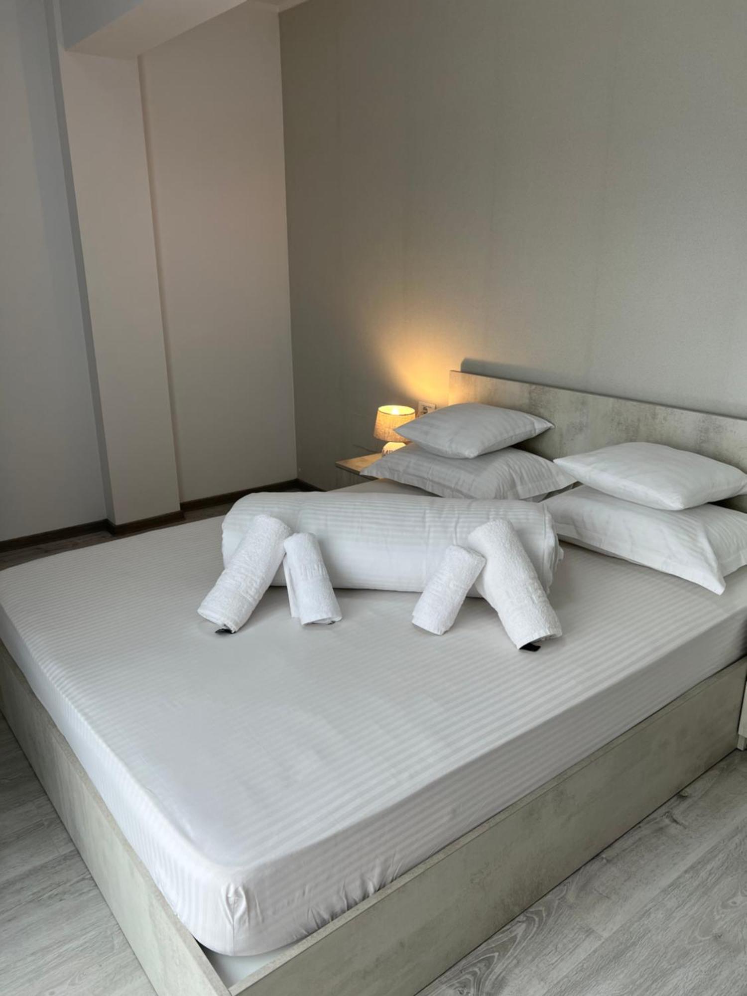 Apartament Anais อัลบายูเลีย ภายนอก รูปภาพ